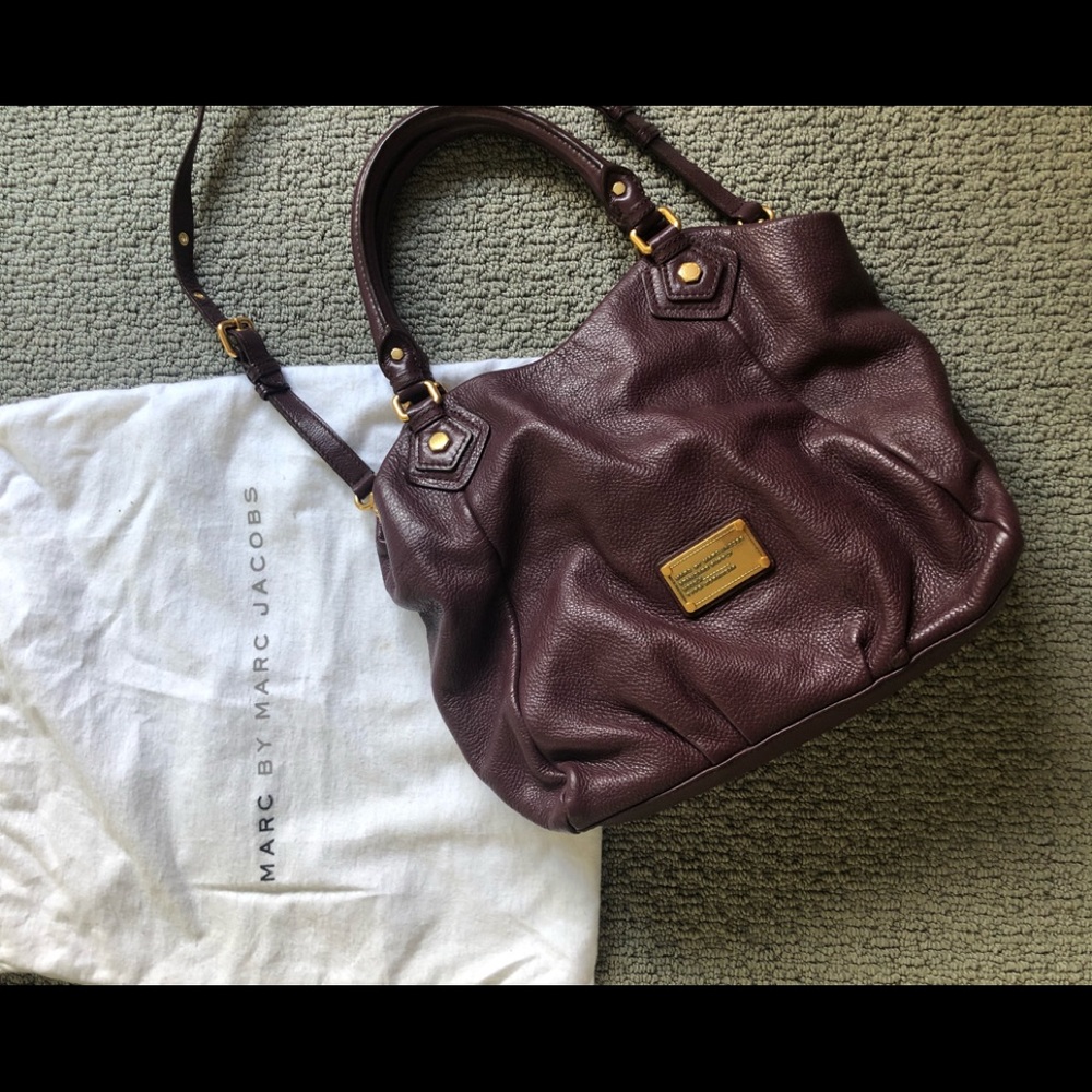 Great condition Marc Jacobs maroon bag
